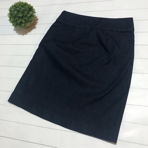 Talbots Dark Wash Denim Jean Long Modest Pencil Skirt Women’s Size 4 Petite - Picture 3 of 5